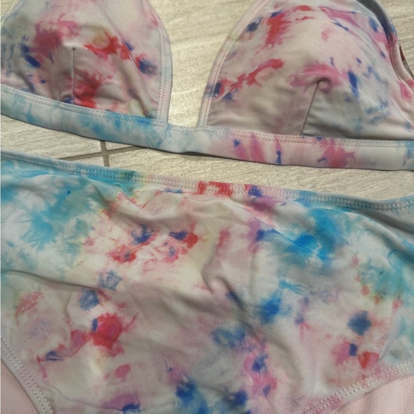 Gianni Bini tie dye bikini top and bottom - Picture 2 of 2